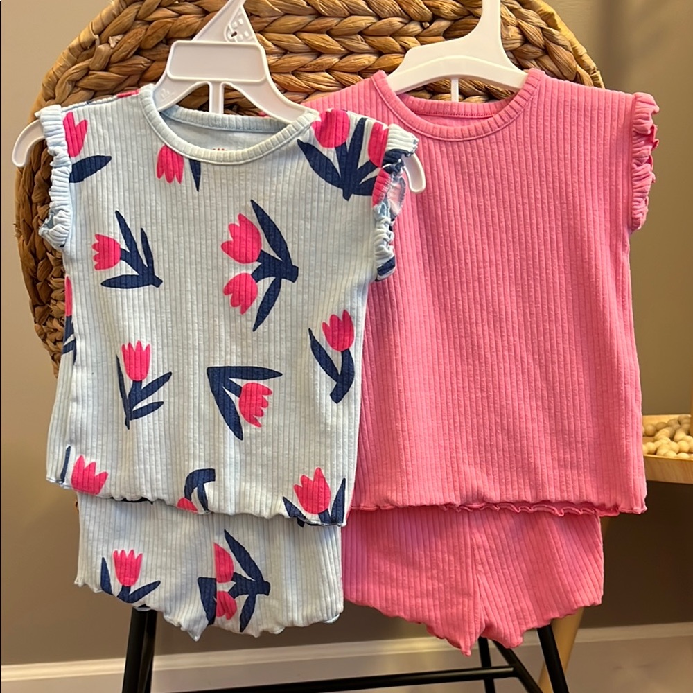 (2) Cat & Jack Baby Girl Ribbed Floral and Pink 2 Piece Short Sets 6-9M - Picture 2 of 7